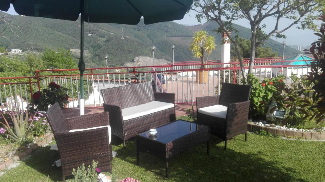 Casa Vacanze Villa Pellegrino 살레르노 외부 사진